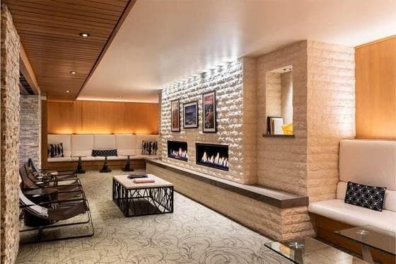 Relaxation lounge at the Waldorf Astoria Park City spa
